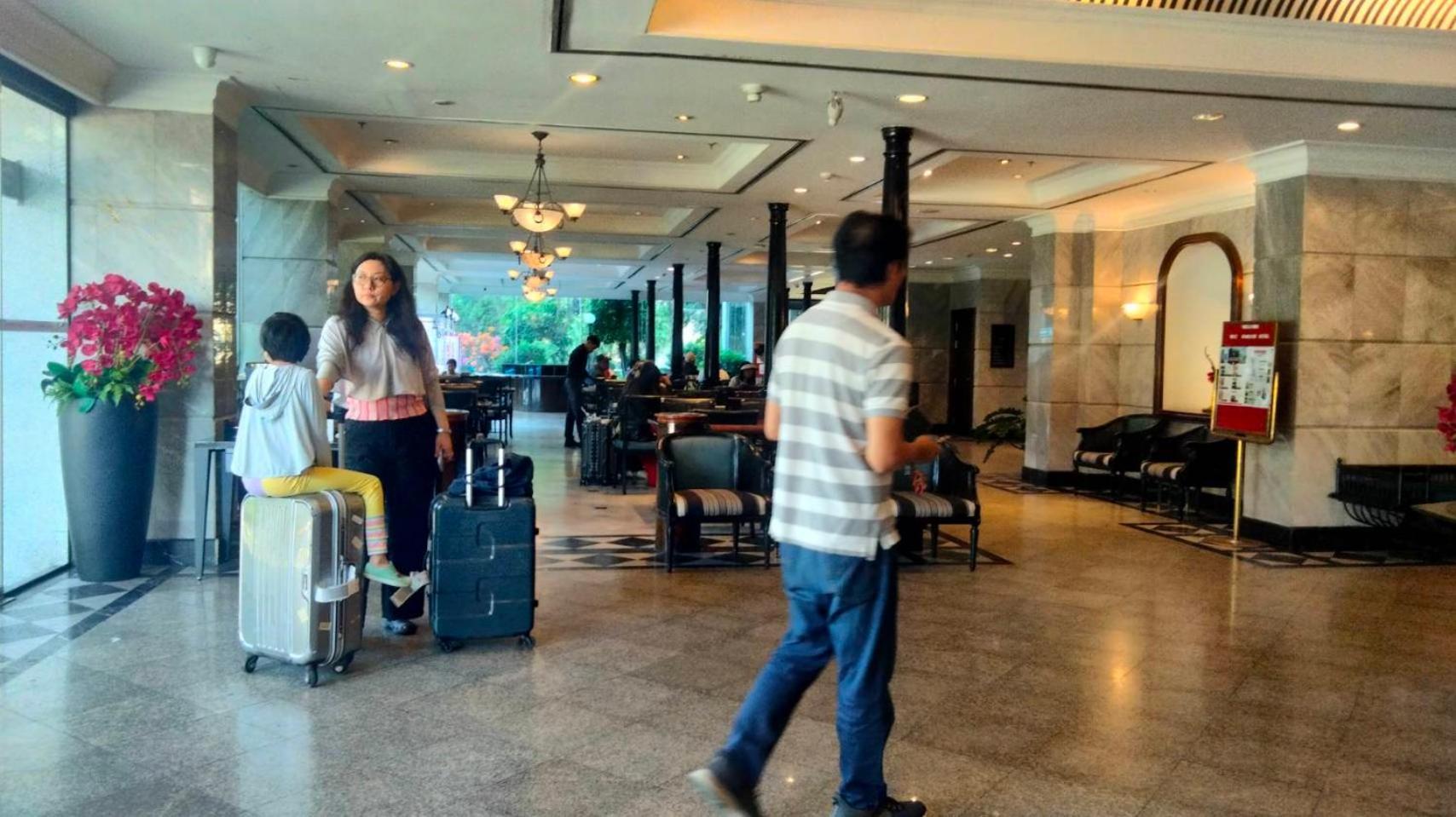 Witz Bangkok Ramkhamhaeng Hotel Exterior foto
