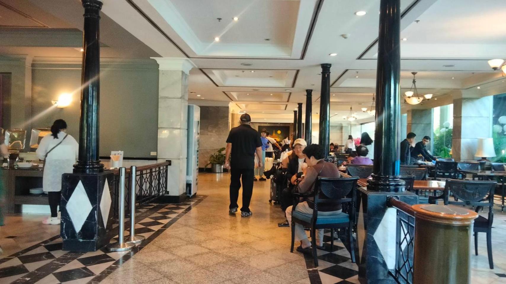 Witz Bangkok Ramkhamhaeng Hotel Exterior foto