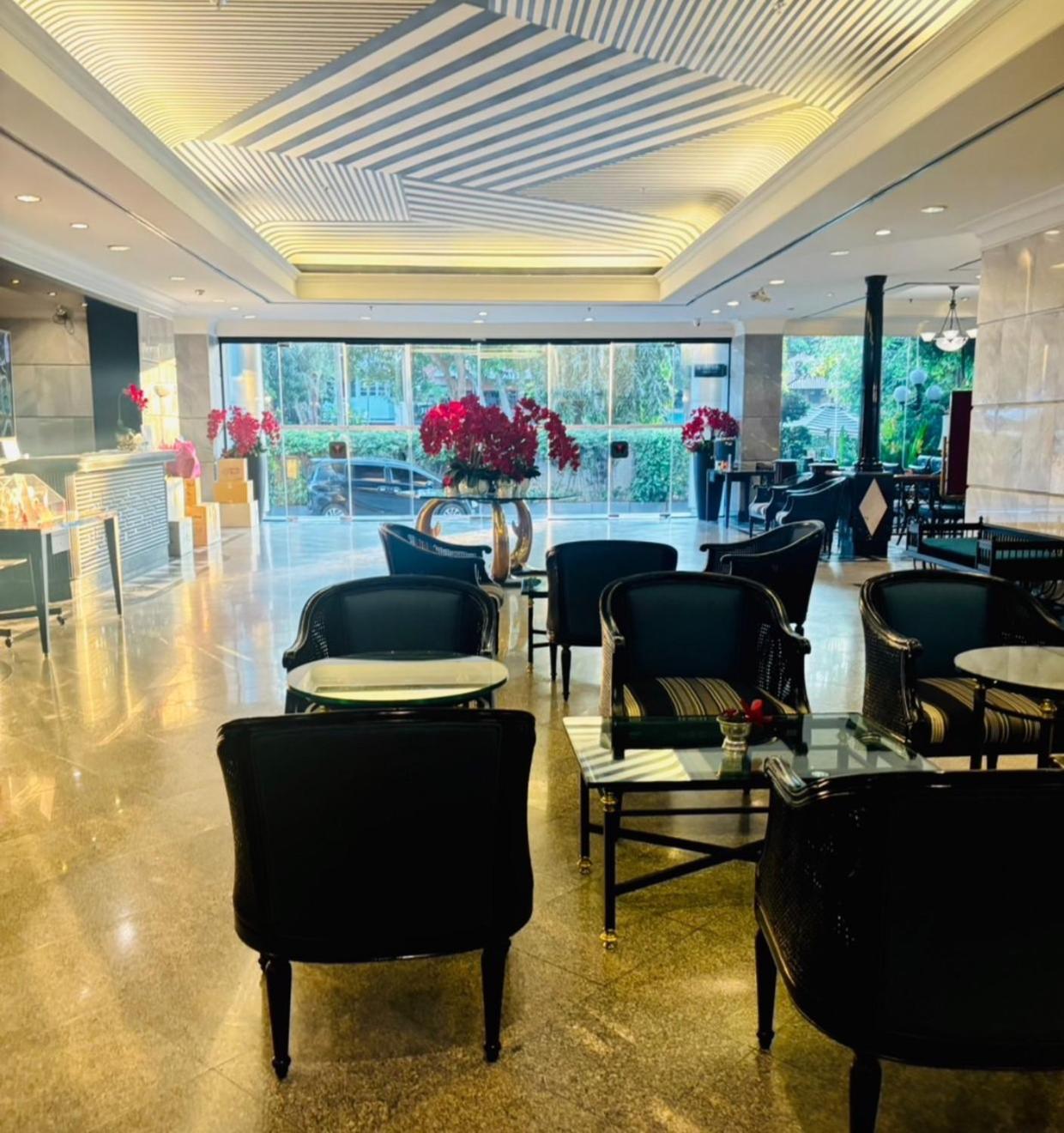 Witz Bangkok Ramkhamhaeng Hotel Exterior foto